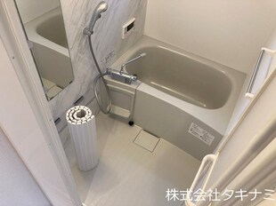 ポワロ　IIIの物件内観写真